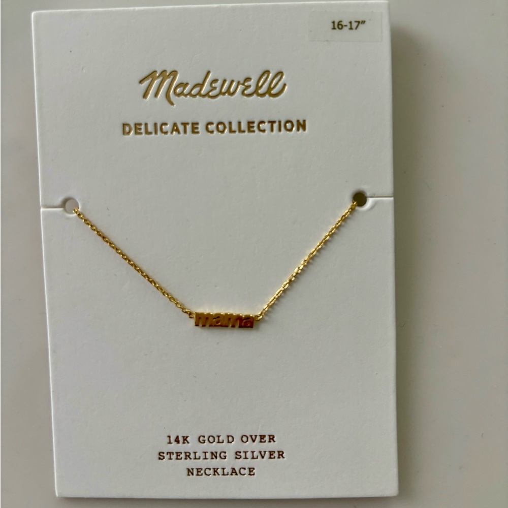 Mama gold necklace